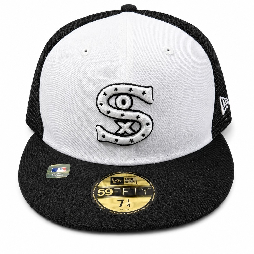 New Era 59FIFTY Chicago White Sox Hat Men 7 1/4 Black White Mesh Fitted NWT